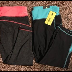 Set of 2 workout capris